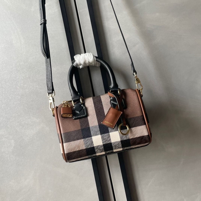 B**rry speedy bags